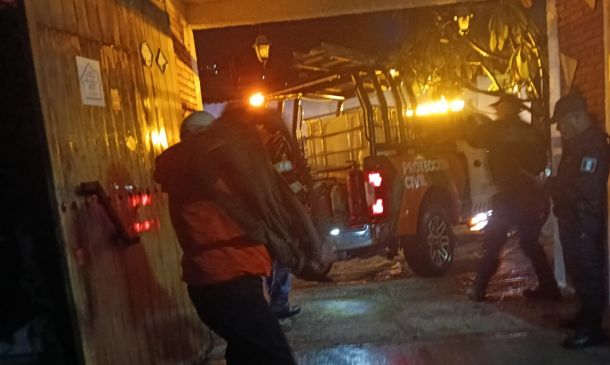 Oaxaca activa protocolo de emergencia por tormenta eléctrica y lluvias en la capital