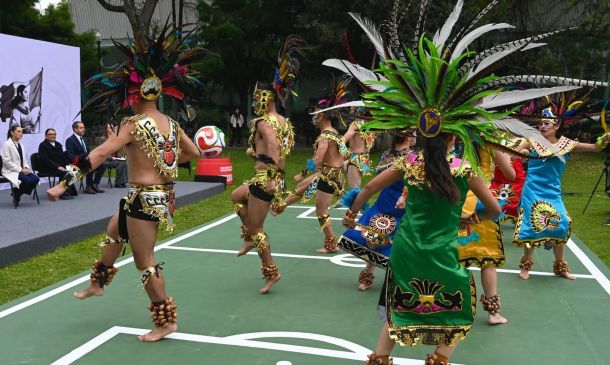 Claudia Sheinbaum sobre el Mundial 2026: “Decidí regalar mi boleto a una niña”