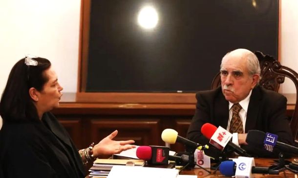 INE entrega a Comisión Presidencial propuesta para reforma electoral; defiende su autonomía