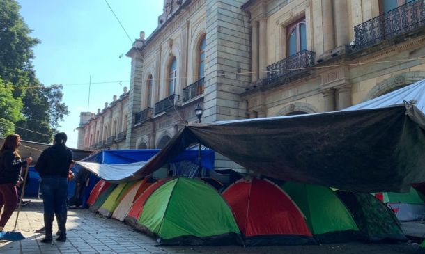 Suspende Sección 22 de SNTE-CNTE plantón y bloqueos en Oaxaca