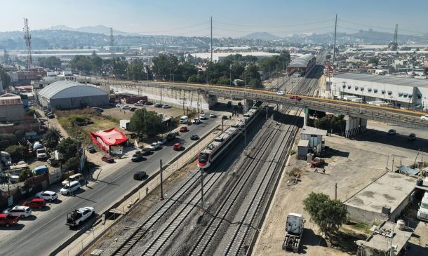 Tren suburbano Lechería-AIFA estará listo para Semana Santa en 2026