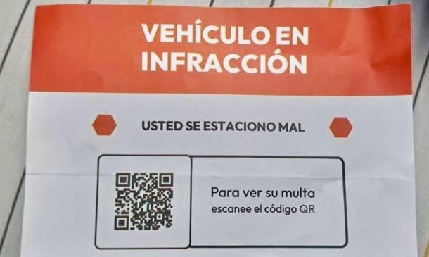 Alertan por nueva estafa en Oaxaca: dejan falsas multas con códigos QR para robar datos de celulares