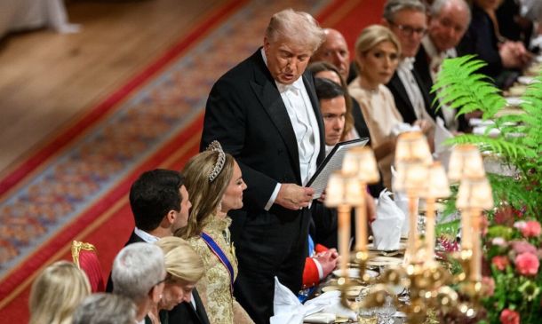 Trump viajó en avión de Epstein al menos unas ocho veces