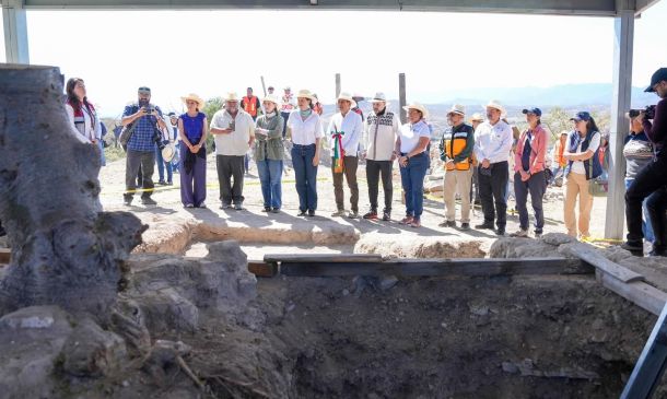 Secretaría de Cultura recorre la Tumba 10 de Huitzo, hallazgo clave en Oaxaca