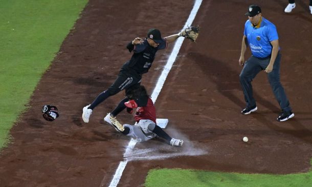 Oaxaca le toma la medida a Tigres en el Beto Ávila