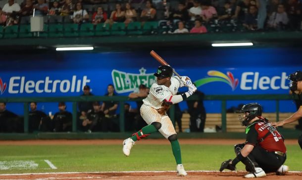 Truenan los maderos de Olmecas ante Guerreros de Oaxaca