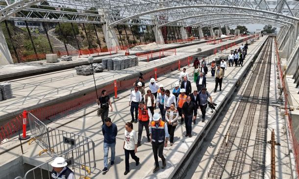 Inversión productiva en México se desploma 44.9% en 2026, la peor caída en más de 30 años