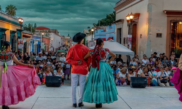 Jardín El Pañuelito: Recuperación de un rincón para el arte y la tradición