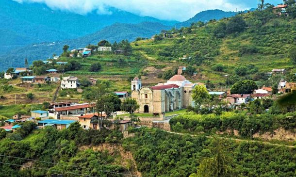 Pueblos Mancomunados de Oaxaca compiten en los Premios Excelencias Turísticas 2025
