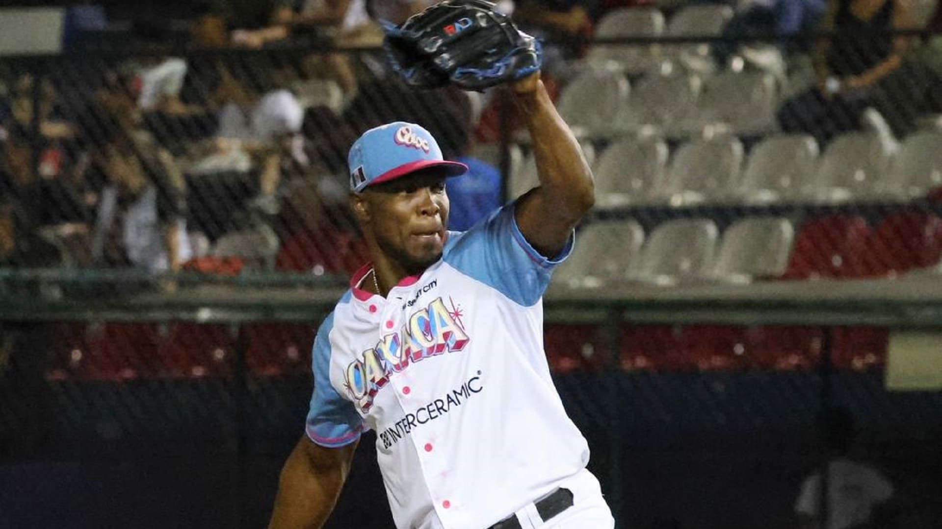 Espectacular retorno de Guerreros de Oaxaca ante El Águila de Veracruz