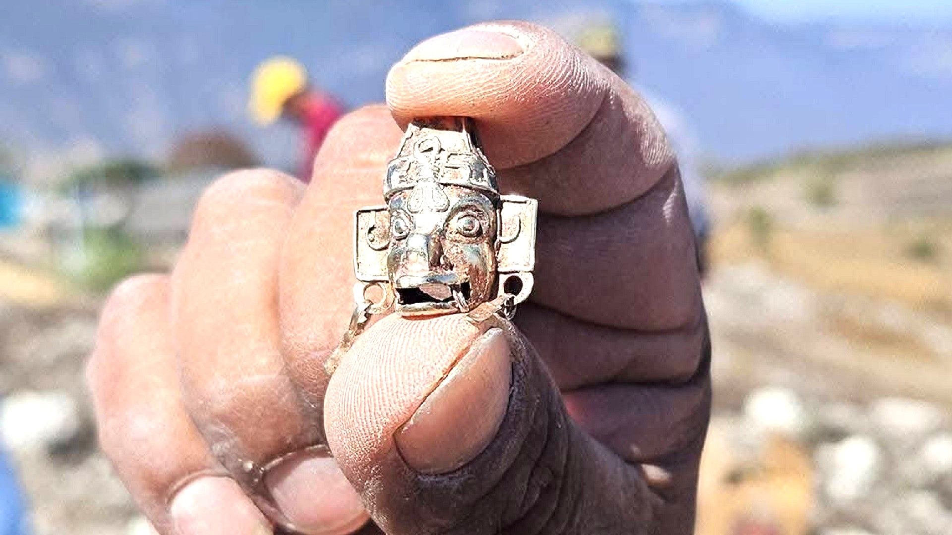 INAH investiga hallazgo de presuntas piezas prehispánicas en la Sierra de Oaxaca