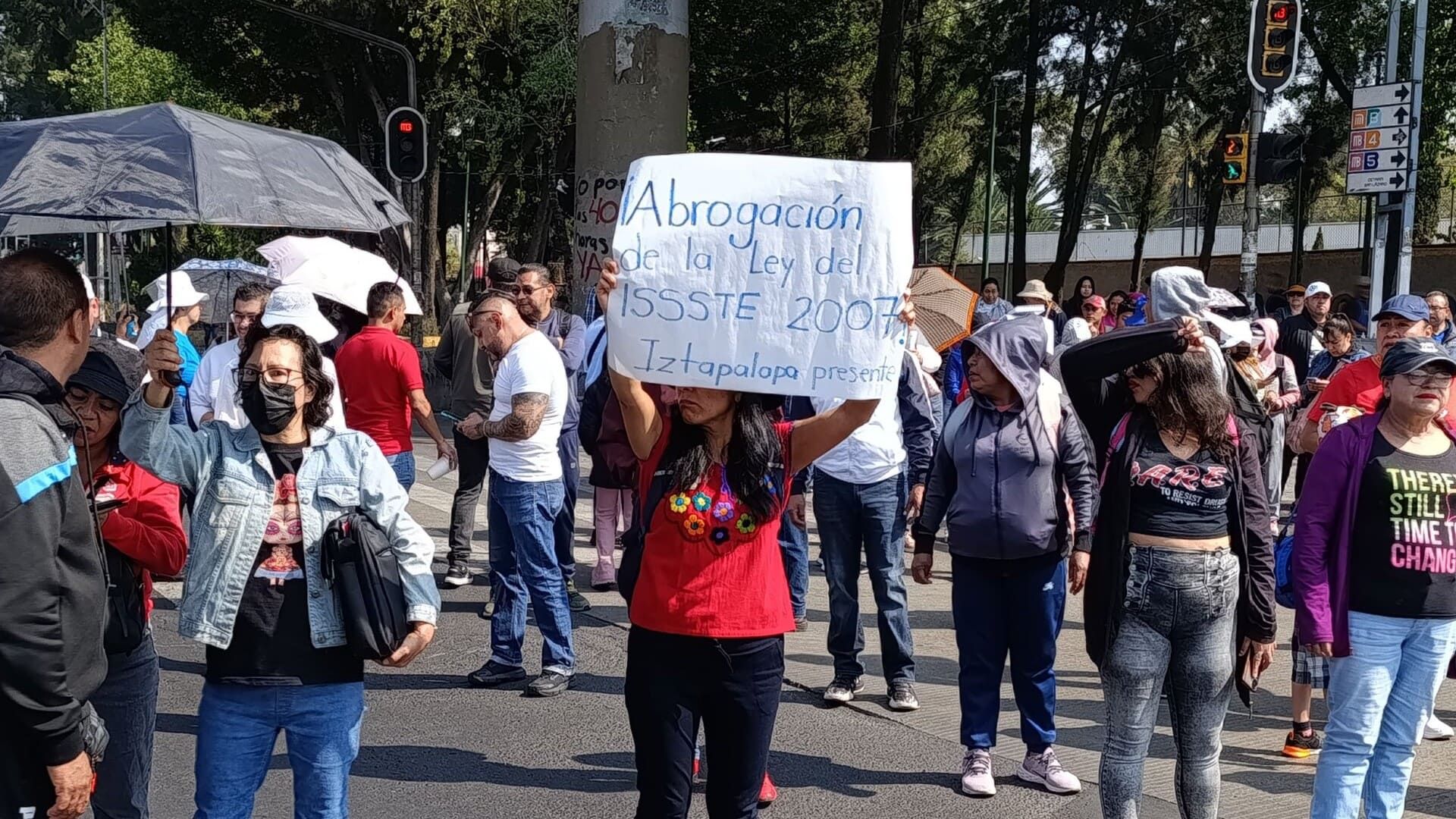 Sheinbaum pone pausa a la Ley del ISSSTE