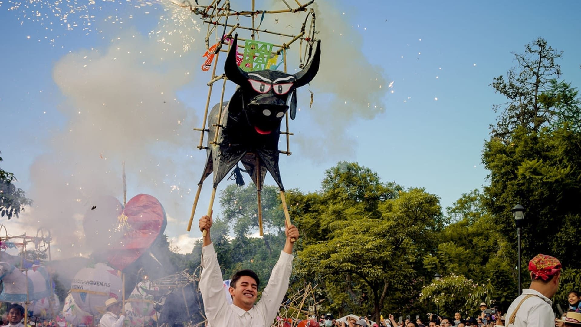 Reducen uso de pólvora en Guelaguetza para evitar accidentes
