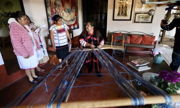Oaxaca impulsa registro y certificación de textiles tradicionales en telar de cintura