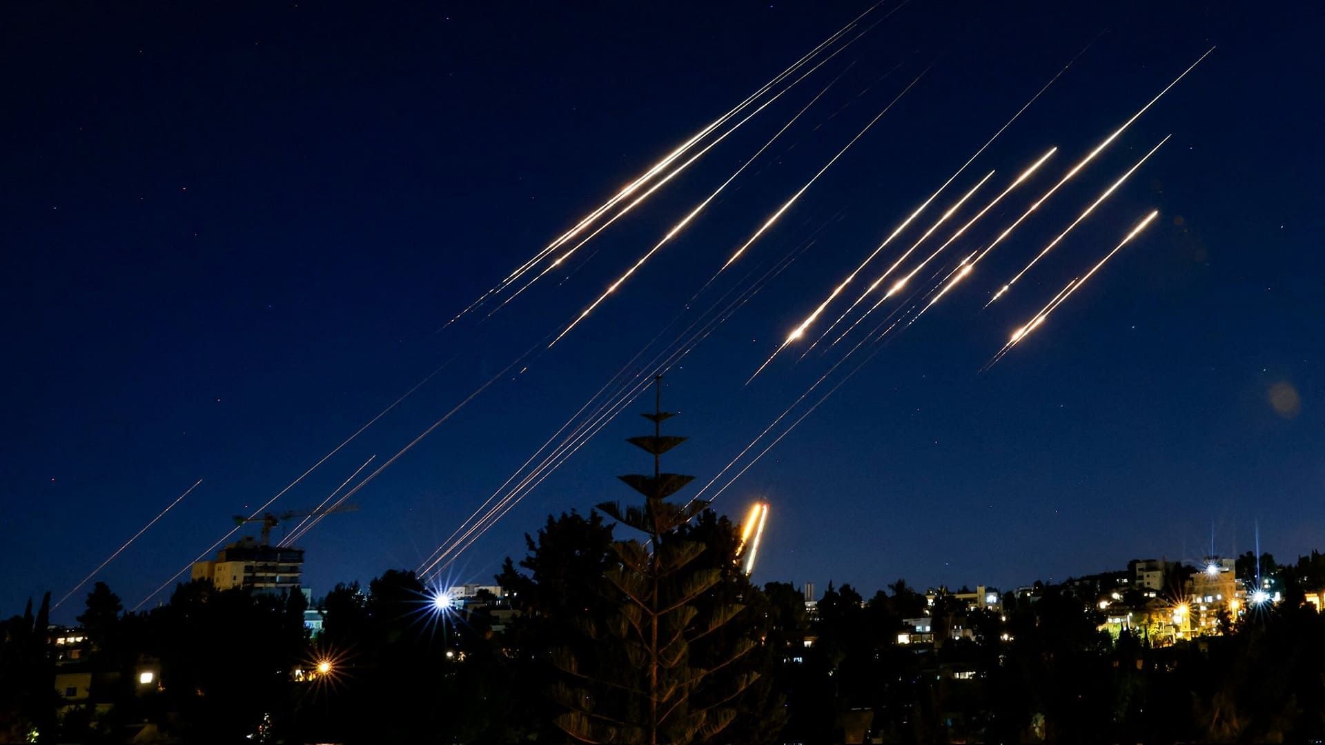 Irán ataca con misiles bases de Estados Unidos en Qatar