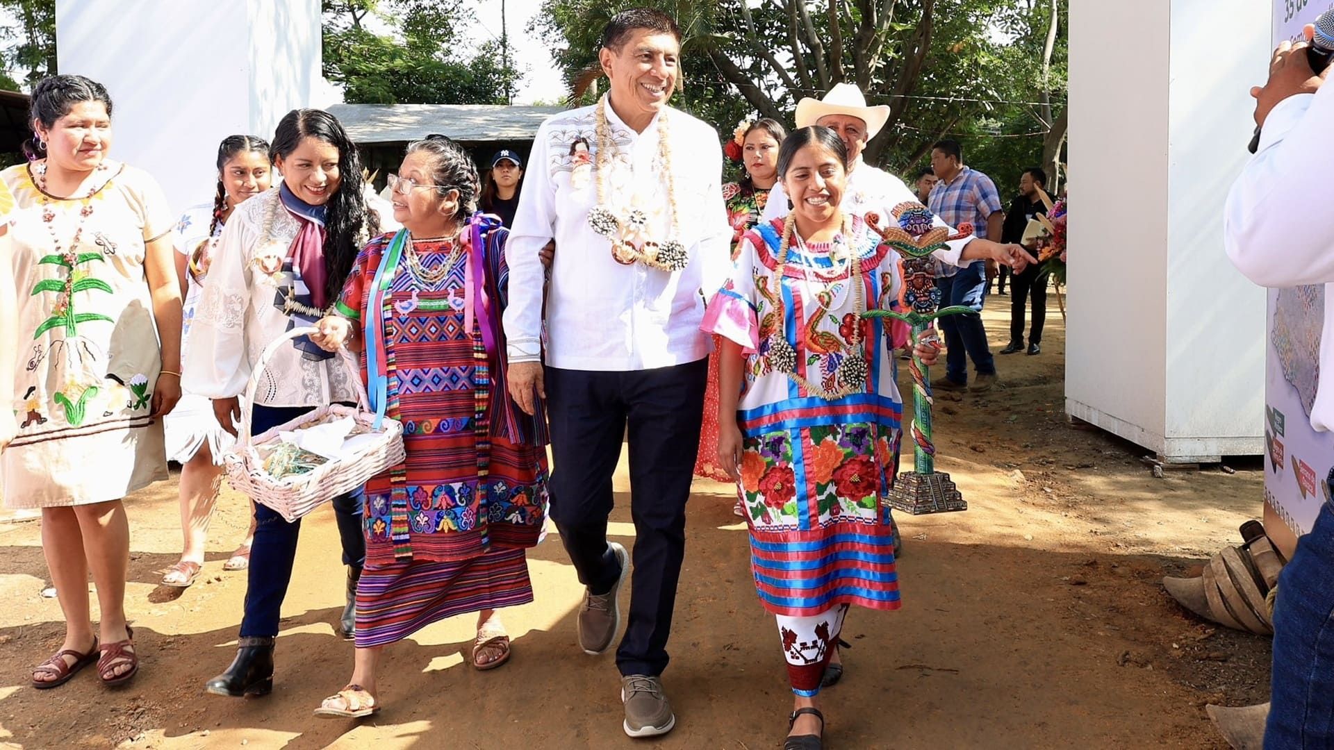 Salomón Jara: Cuando el maíz prospera, también lo hacen nuestros pueblos