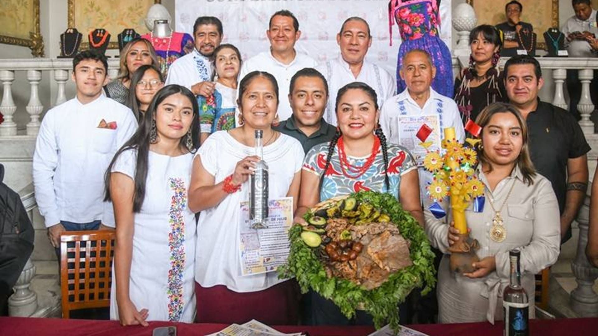 Tlacolula de Matamoros alista ferias de artesanías, carnes asadas y el Convite de Marmotas Monumentales