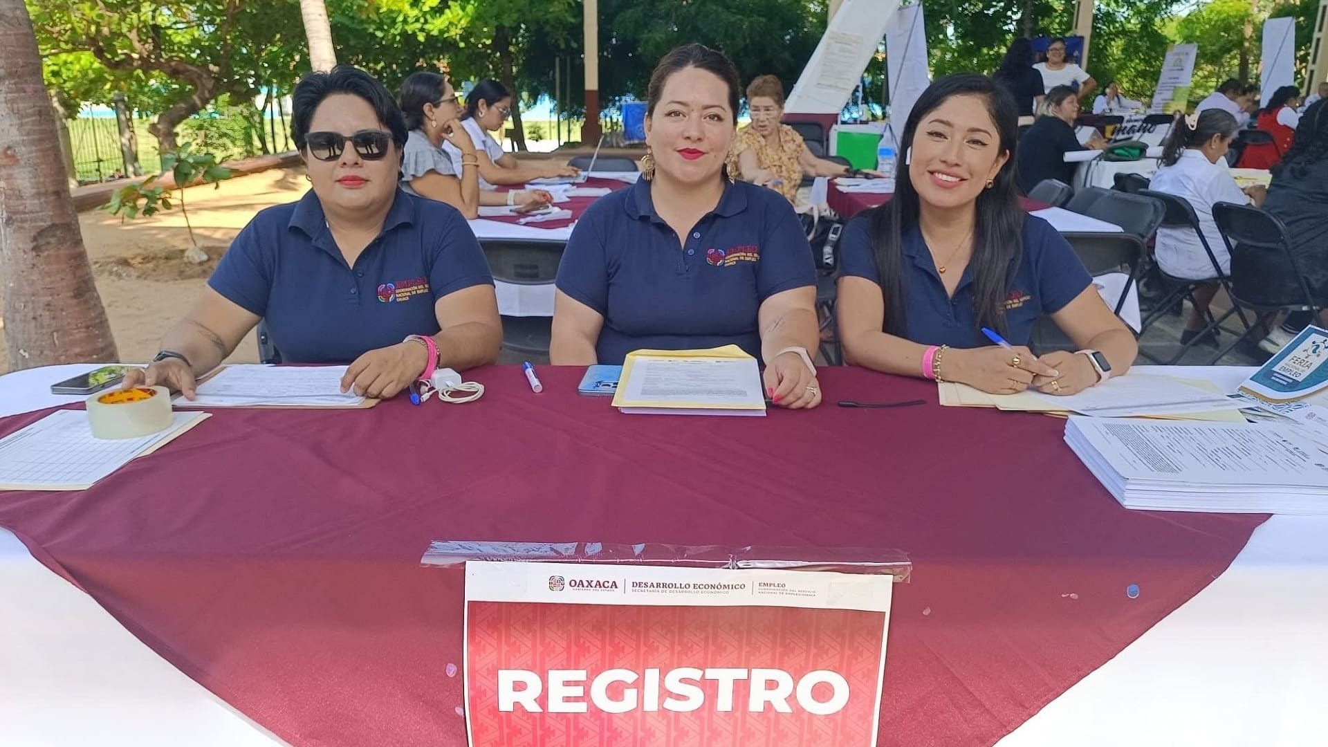 Celebran Feria Nacional del Empleo en Puerto Escondido