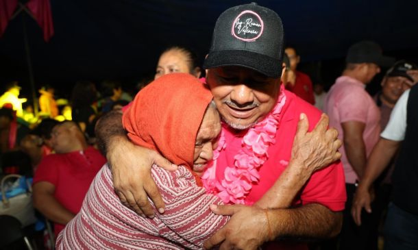 Román Valencia gana la elección en Santa María Colotepec