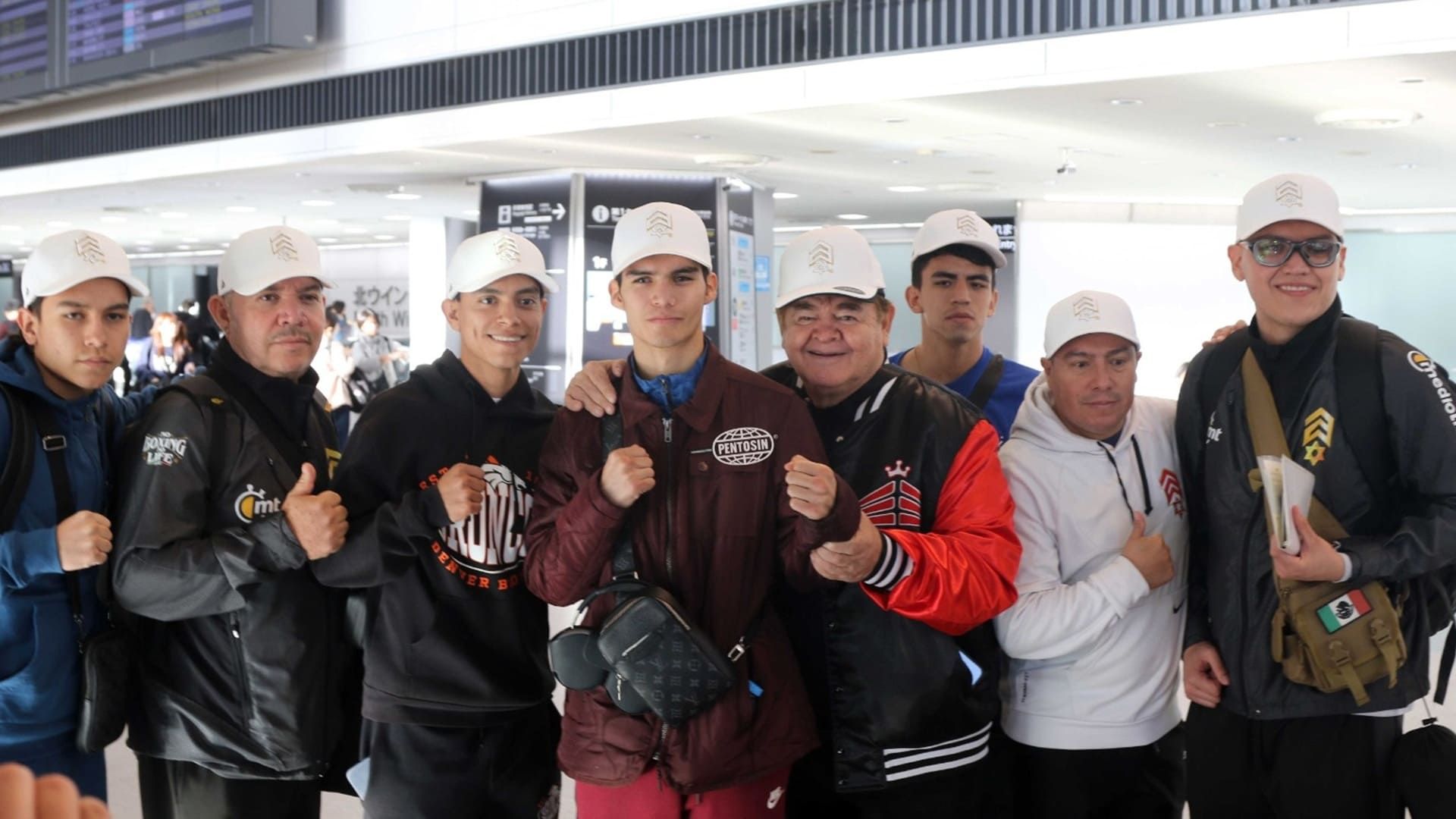 Reto Tokio: El General Cuéllar llega a Japón para la pelea contra Junto Nakatani