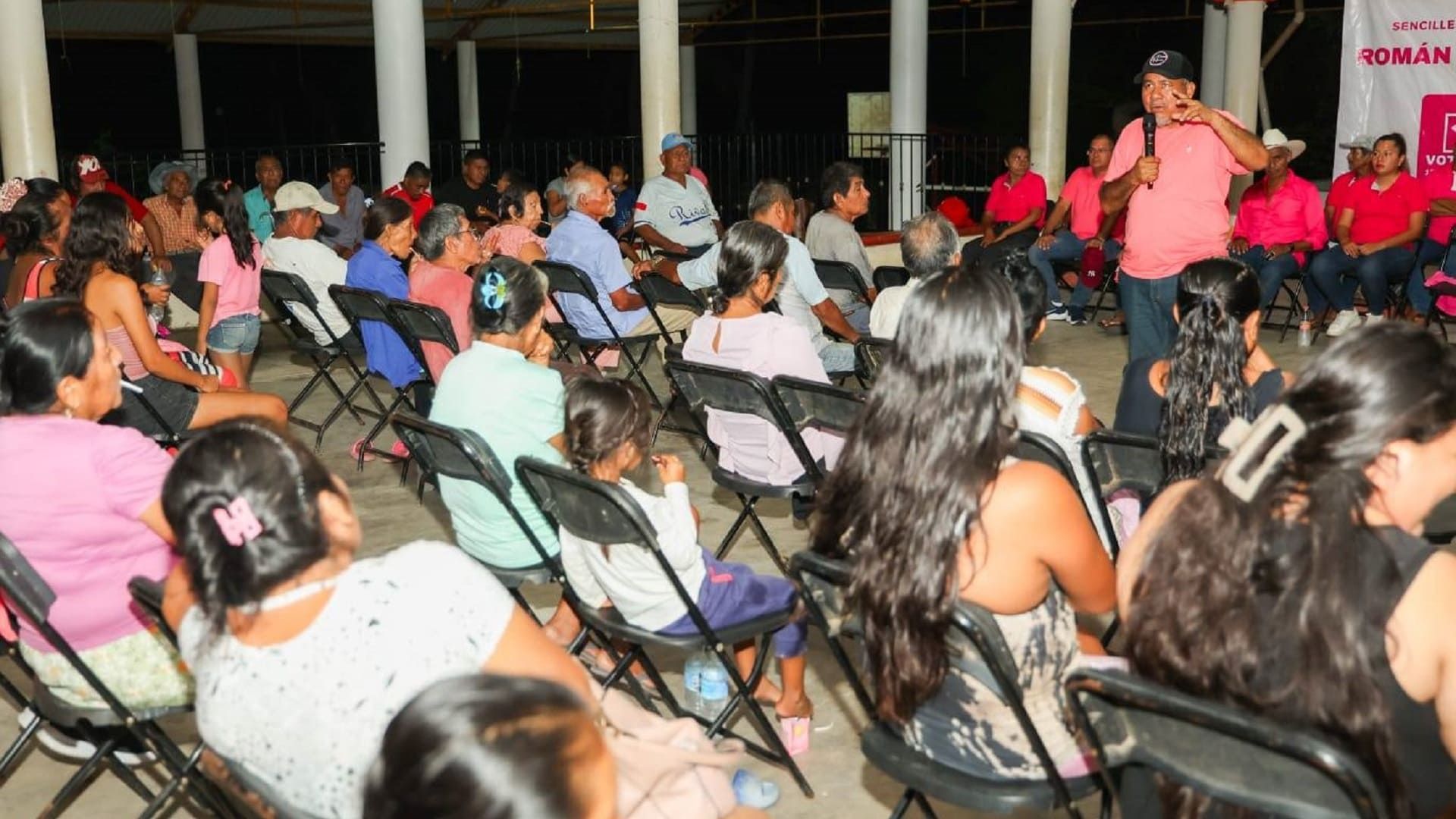 “Equipar con estaciones de radio a todas las delegaciones”, propone Román Valencia en Juan Diego