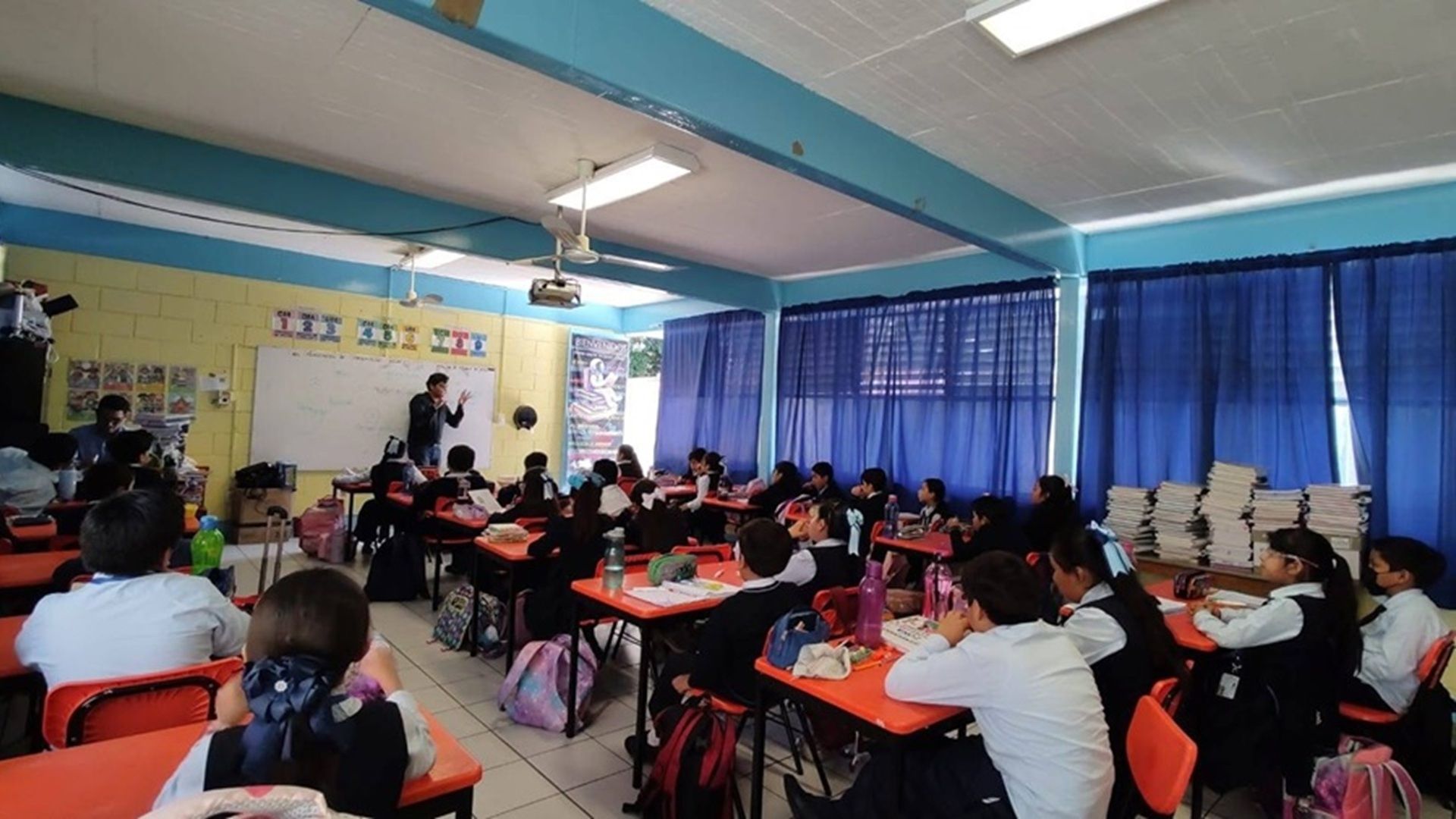 Alista Oaxaca regreso a clases de más de 800 mil estudiantes de educación básica