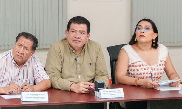 A revisión títulos de concesión de transporte público en Oaxaca: Semovi