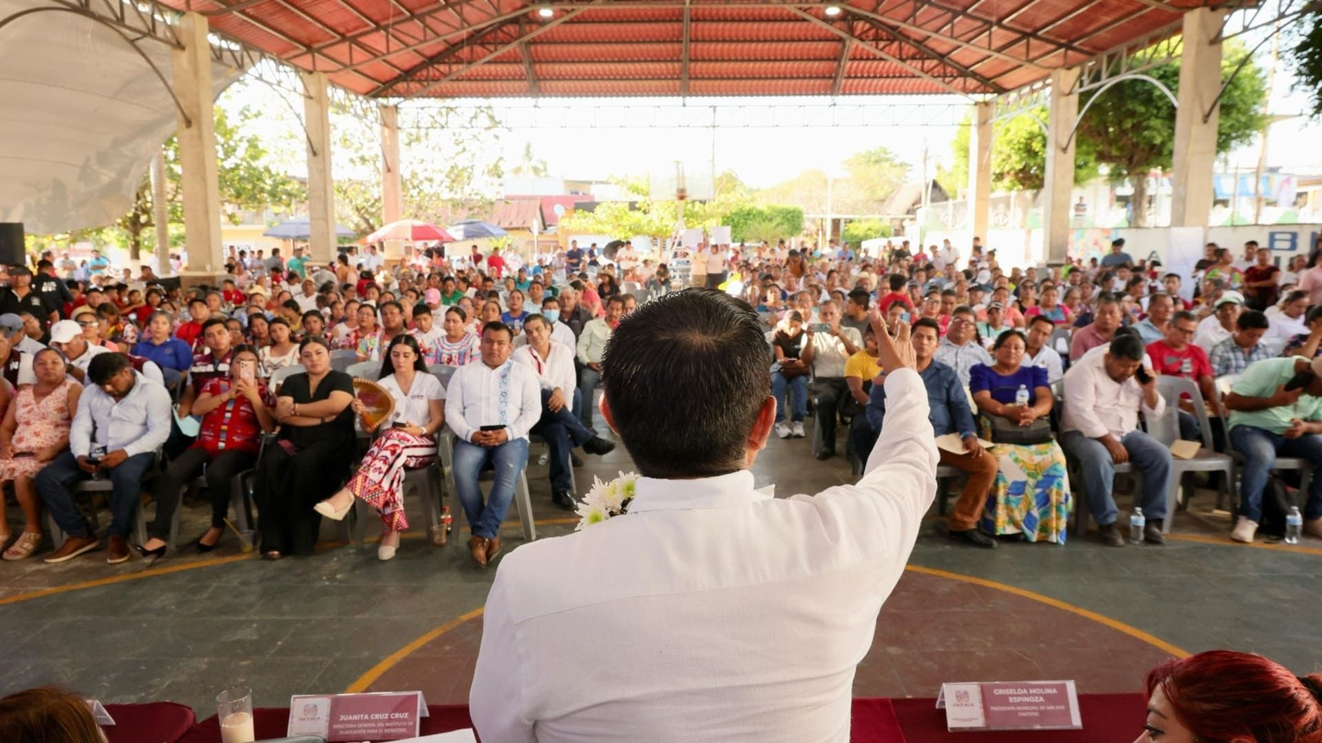 Anuncia Jara Cruz construcción de puente en San José Chiltepec, en la Cuenca del Papaloapan