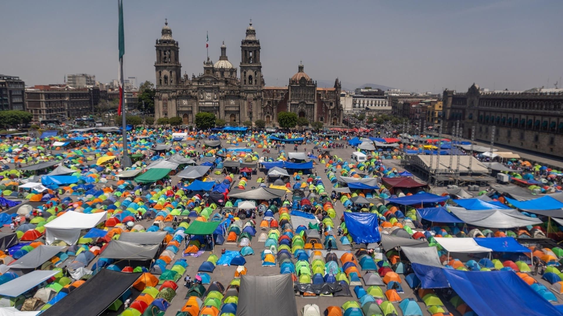 “No hay presupuesto suficiente para atender todas las demandas”; Claudia Sheinbaum contesta a la CNTE