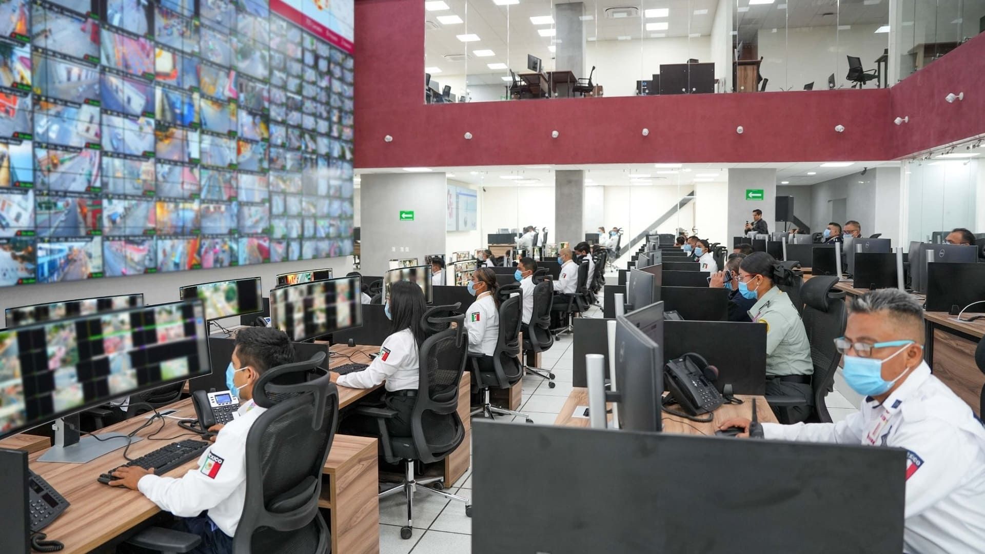 Oaxaca inaugura su C5i, uno de los centros de inteligencia en seguridad más grandes de México