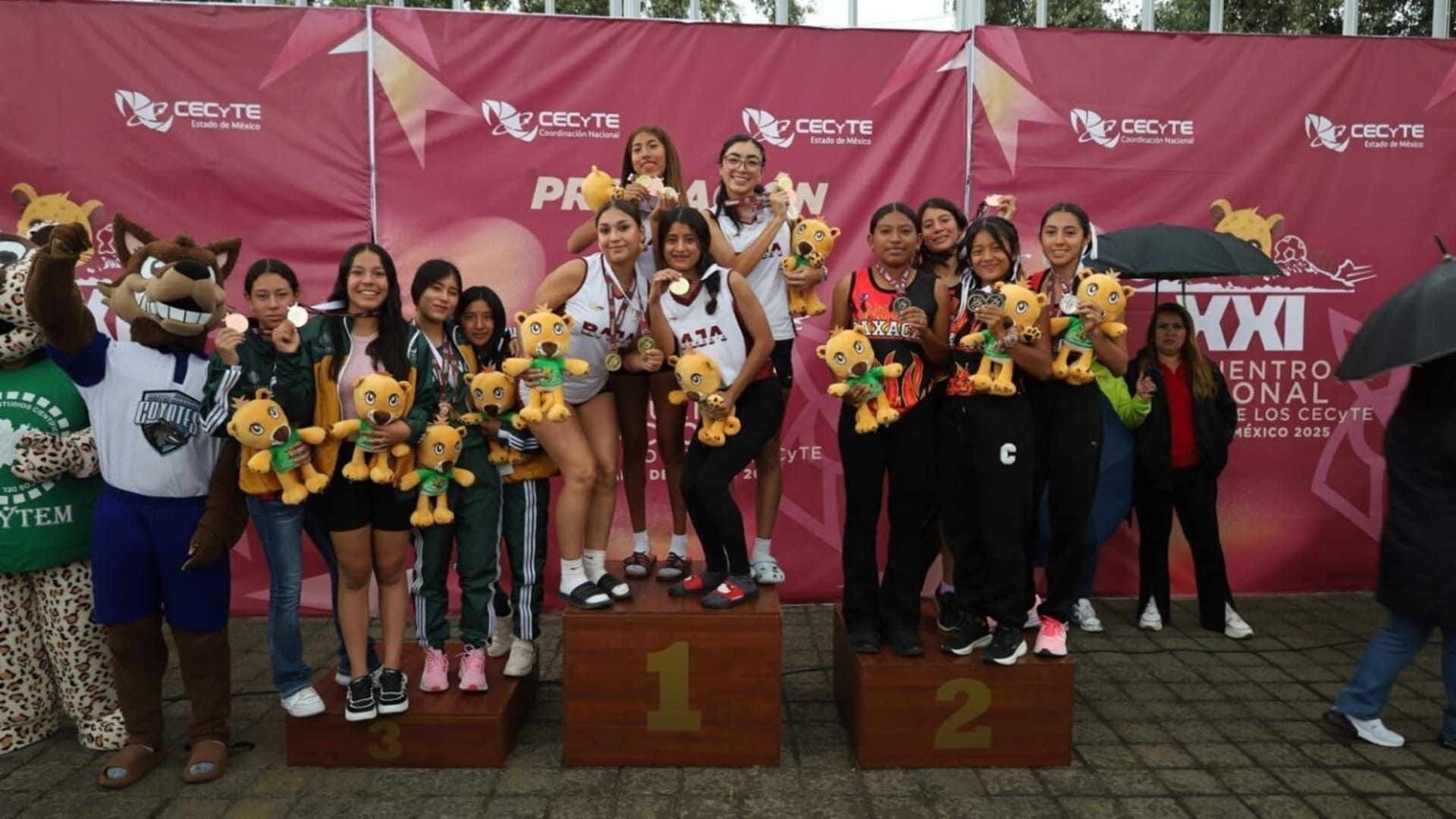 Brilla Oaxaca con 15 medallas en el Encuentro Nacional Deportivo del CECyTEO 