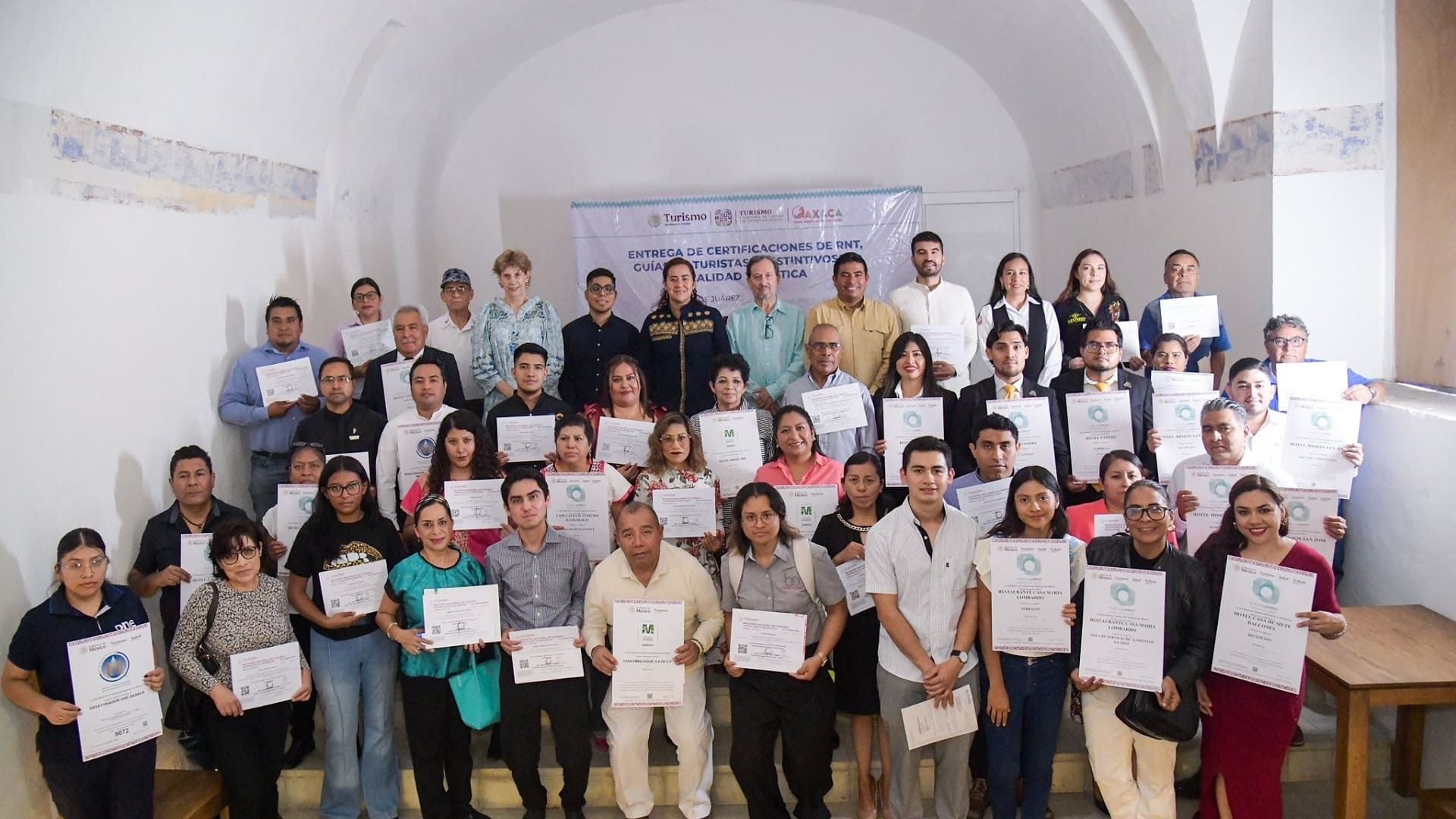 Reconoce Sectur con distinciones de calidad a empresas turísticas de Oaxaca