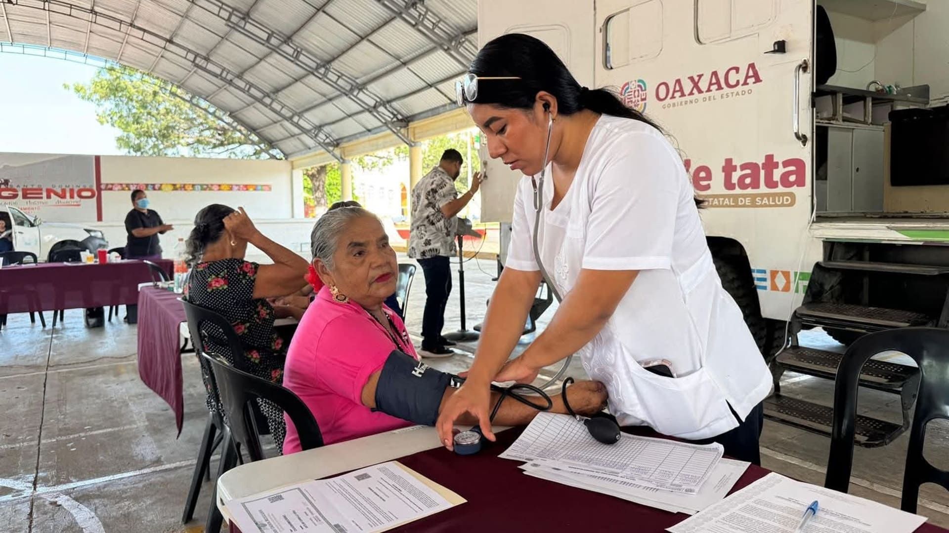 Caravanas de Salud en Oaxaca practican más de 4 mil mastografías gratuitas