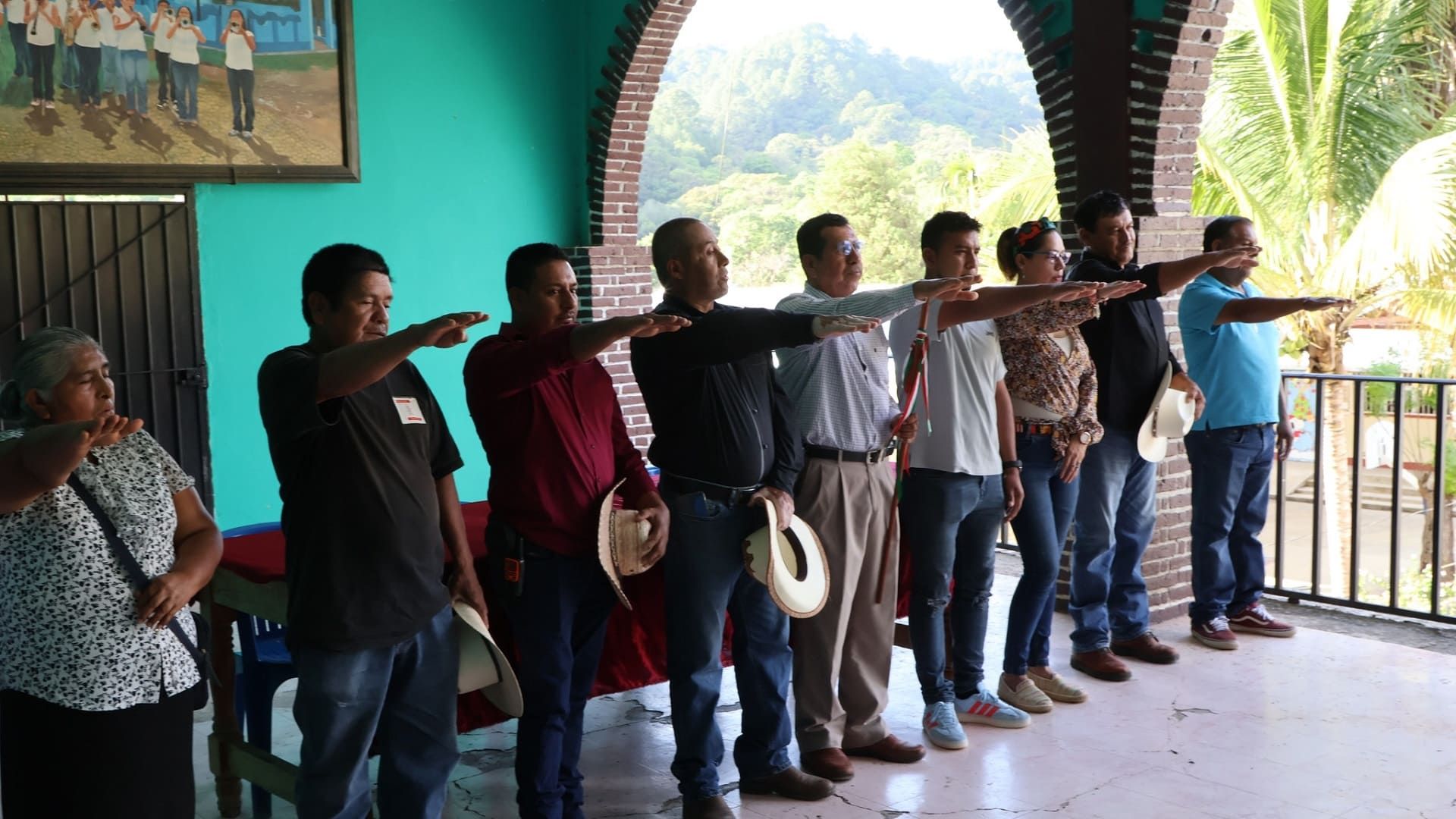 Pancho Chilapa encabeza toma de protesta de autoridades comunitarias en Concepción del Progreso