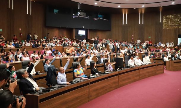 Diputados de Oaxaca aprueban revocación de mandato para el gobernador Salomón Jara