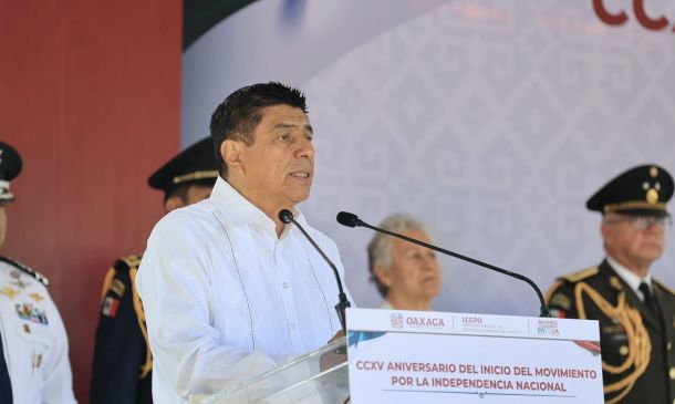 Libertad y justicia, ejes del mensaje de Jara Cruz en el 215 Aniversario de la Independencia de México