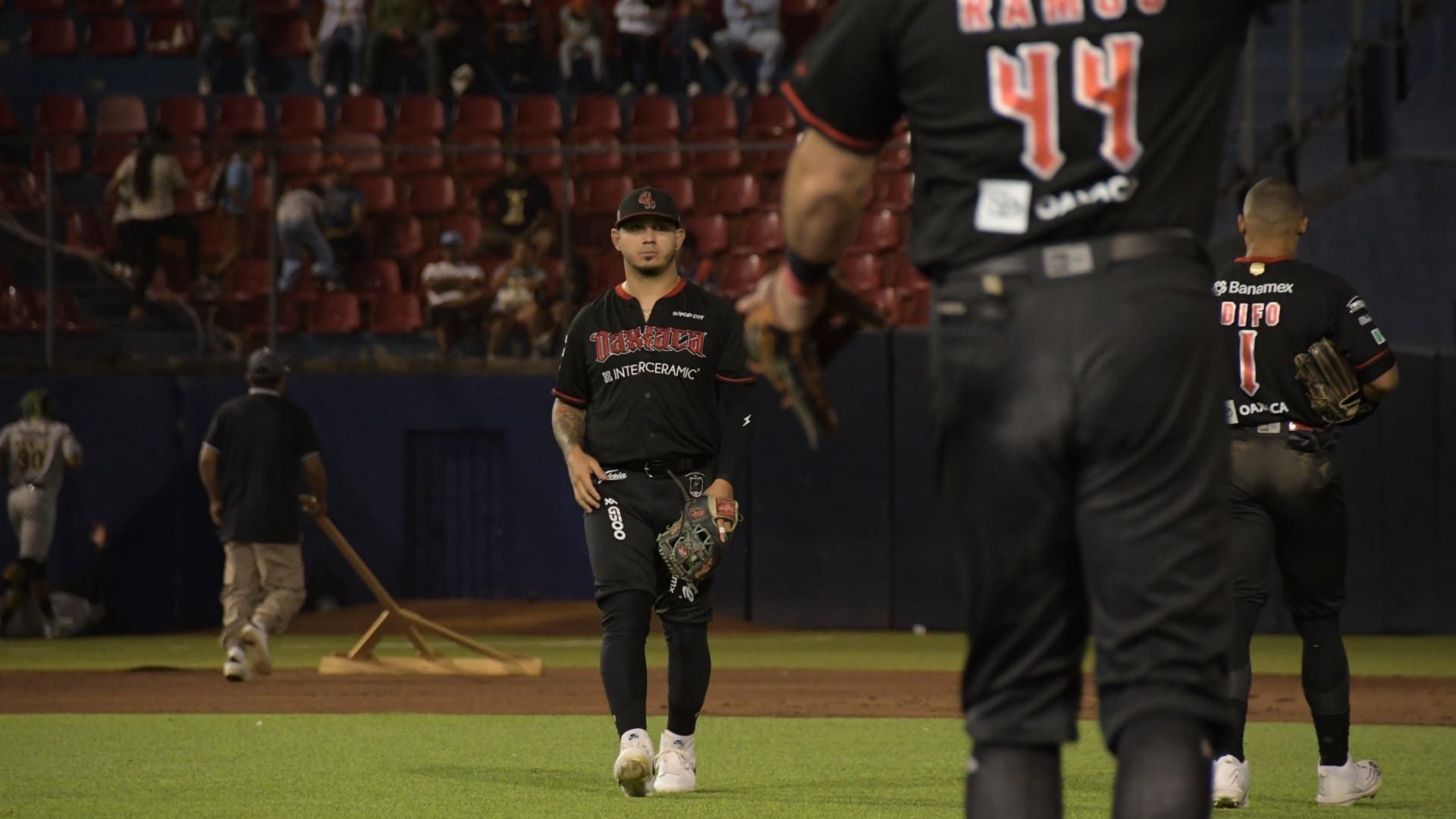 Guerreros de Oaxaca cae ante Leones de Yucatán en el Eduardo Vasconcelos