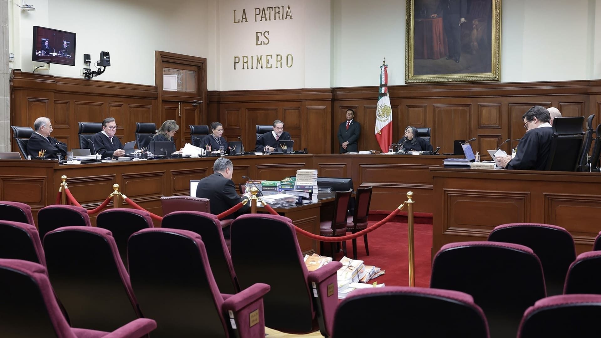 SCJN ordena a Oaxaca traducir al zapoteco ley para prevenir la violencia contra las mujeres