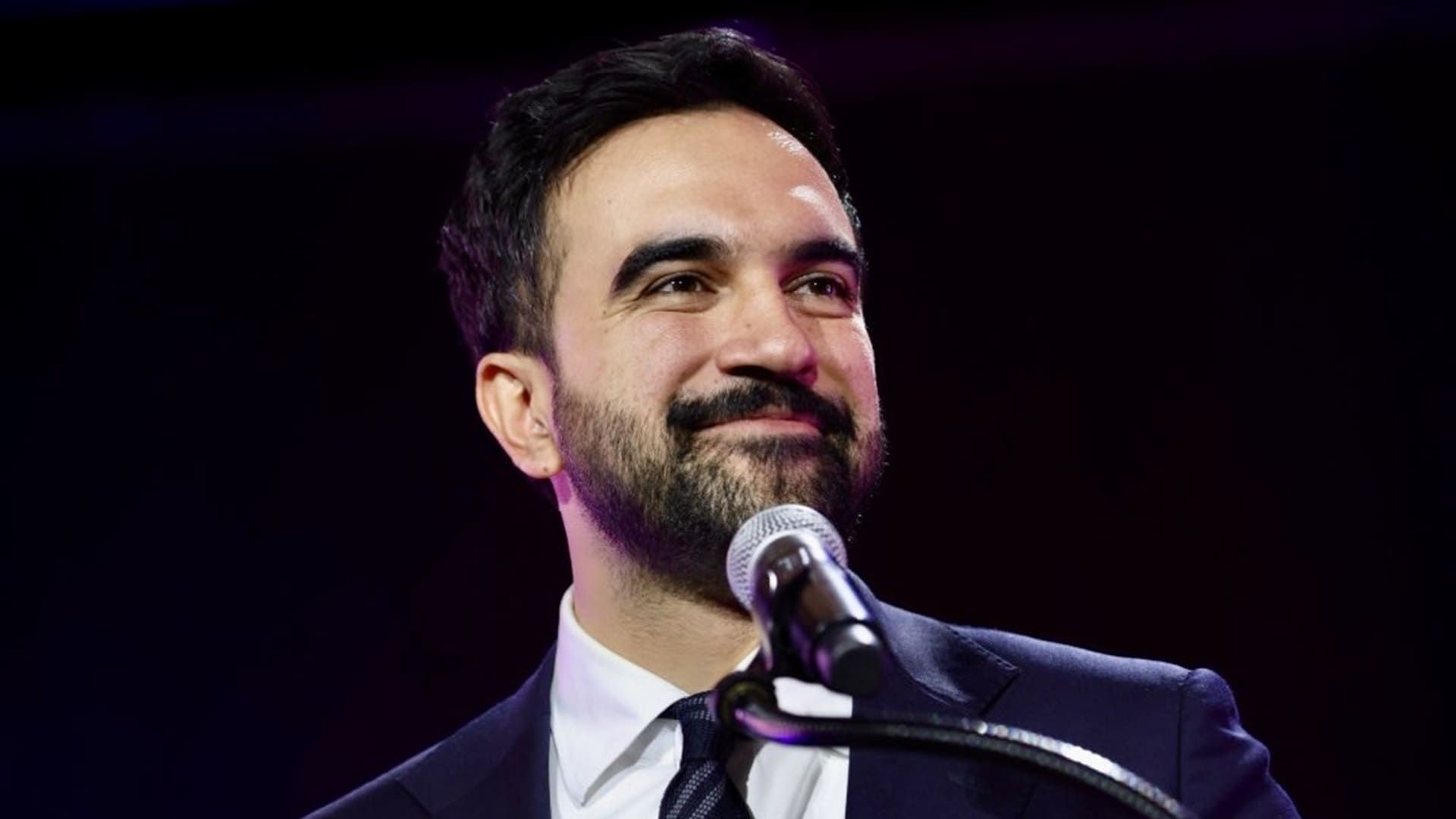 Zohran Mamdani, el socialista que representa a los migrantes en Nueva York, santuario de oaxaqueños