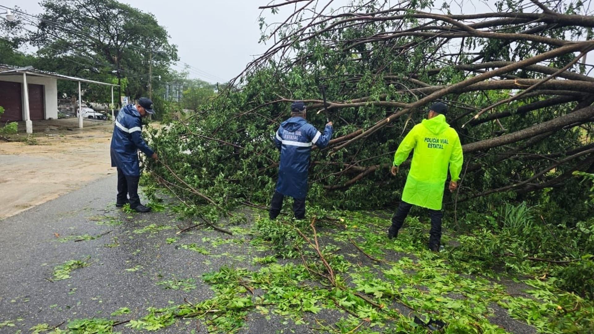 Oaxaca se mantiene en alerta permanente por lluvias intensas: Protección Civil