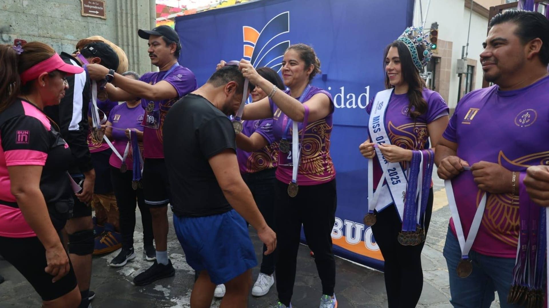 Alegría y vocación en la carrera atlética por el Día de la Abogada y el Abogado