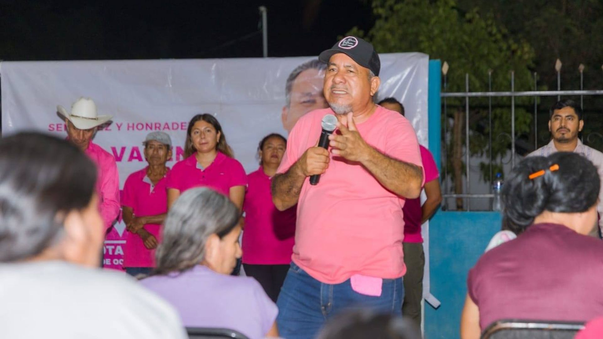 La Ruta Rosa de Román Valencia llega a Corozalito en Santa María Colotepec
