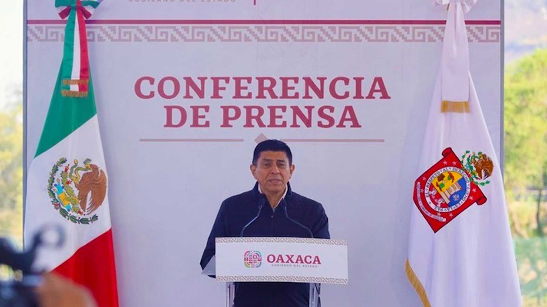 Gobierno de Oaxaca rescata a los ríos Salado y Atoyac con obras de desazolve, limpieza y saneamiento