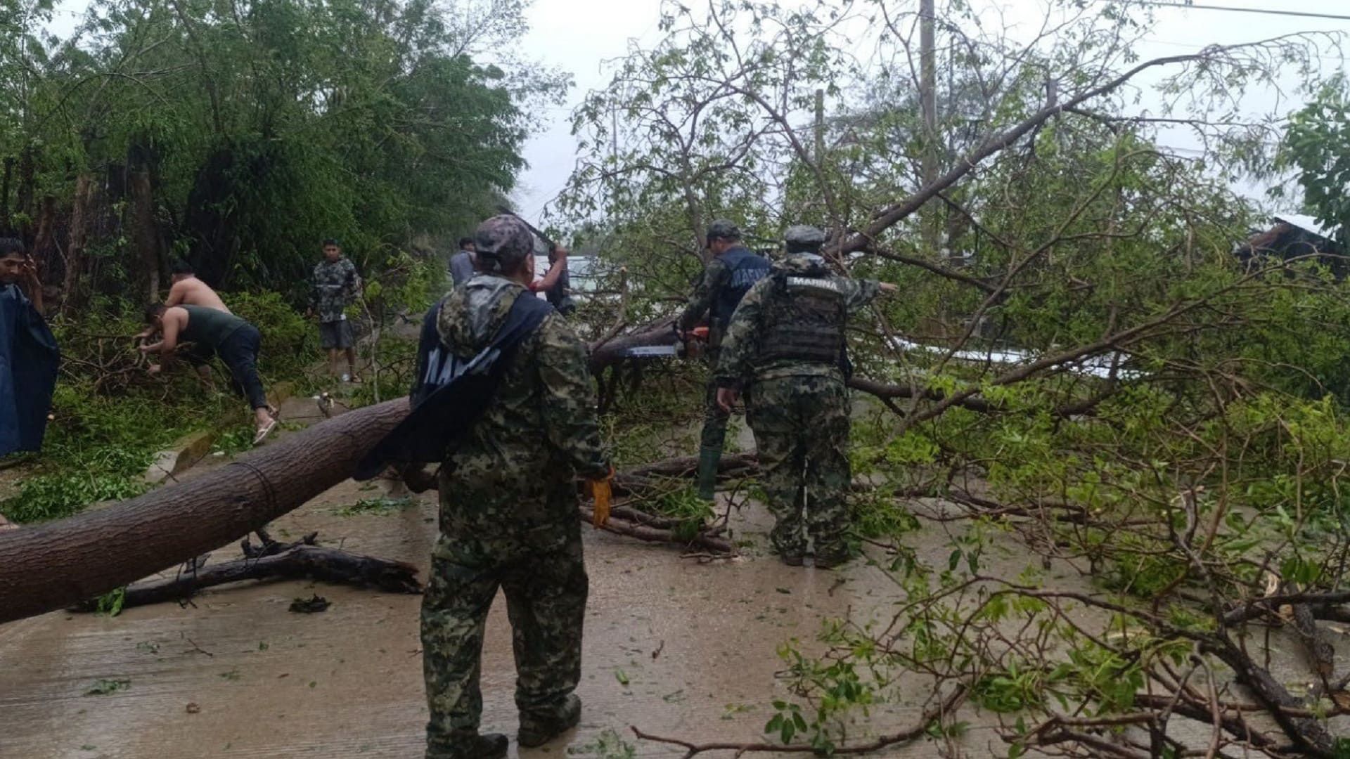 66 elementos navales de la Brigada de Reacción desplegados en Pinotepa Nacional