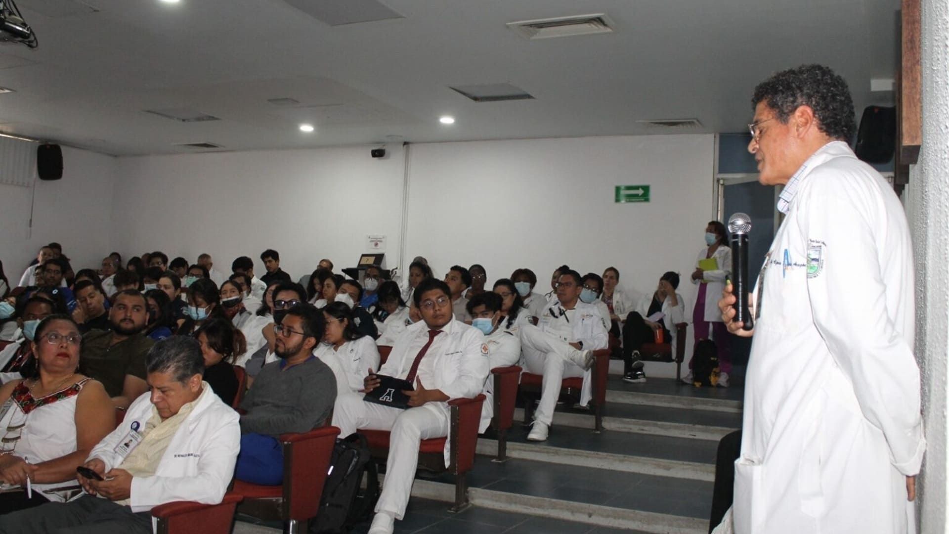 Hospital Aurelio Valdivieso refuerza capacitación sobre sarampión y tos ferina