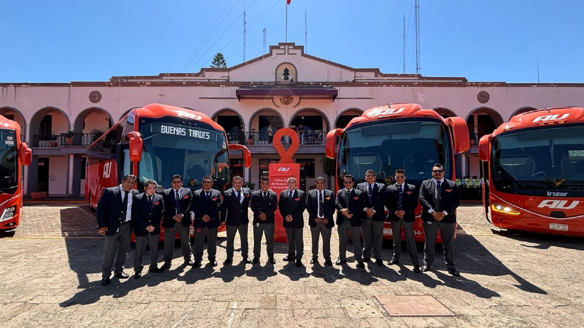 AU refuerza presencia en Tuxtepec con imagen renovada 