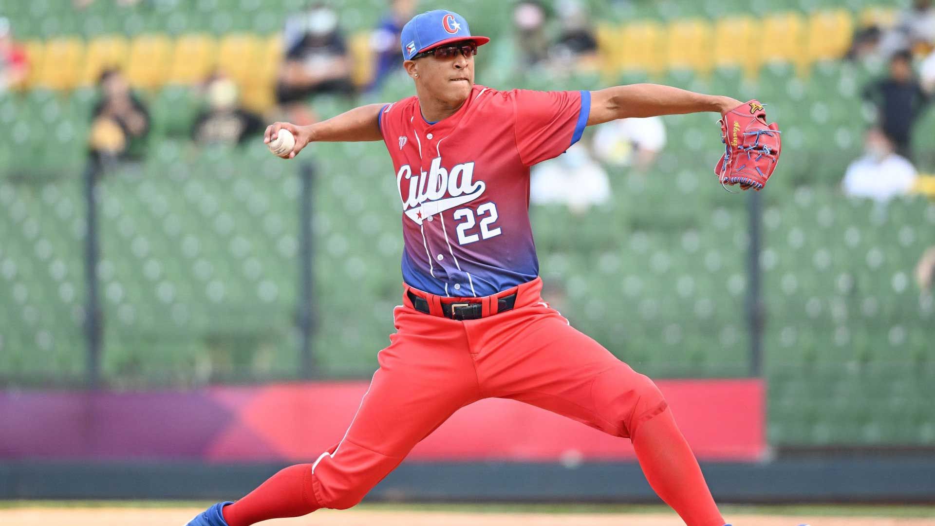 El cubano Frank Álvarez llega a Guerreros de Oaxaca para el 2025