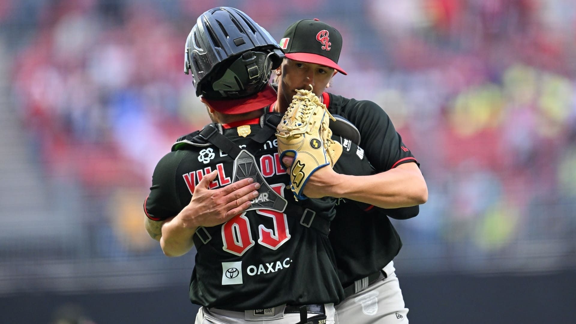 Guerreros de Oaxaca vence a Diablos Rojos con remontada de 6 carreras