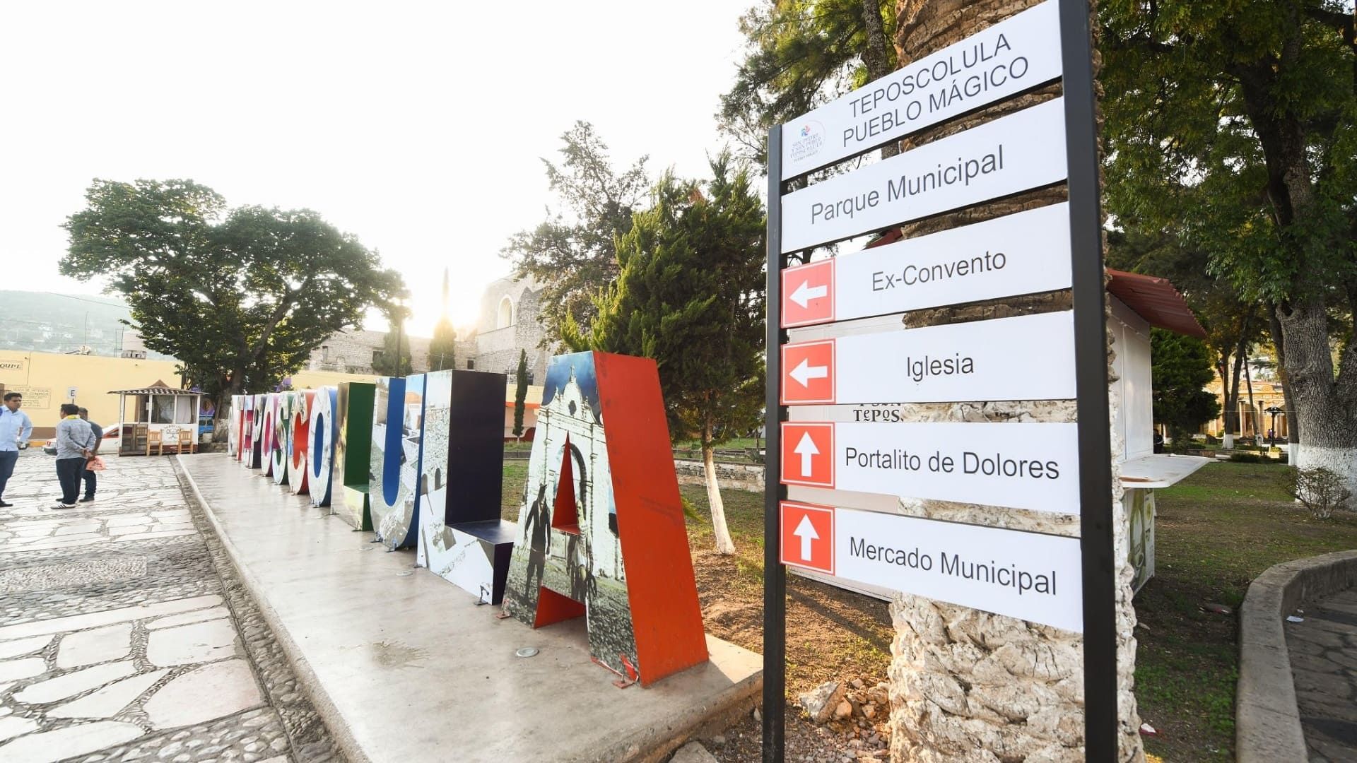 Pueblos Mágicos de Oaxaca estrenan señalética turística urbana